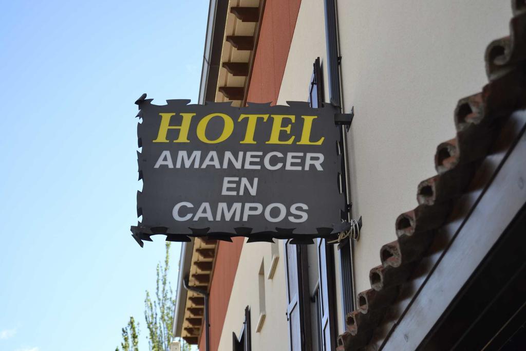 Отель Amanecer En Campos Побласьон-де-Кампос Экстерьер фото